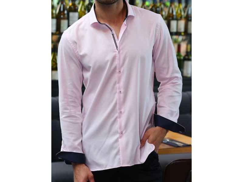 Chemise rose intérieur bleu